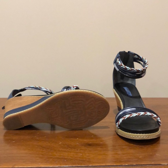 Summer sandal🌼 - Picture 5 of 6